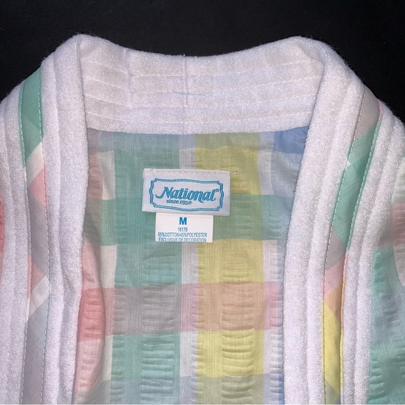 v i n t a g e :: Retro Stripe Pastel Seersucker Robe - Picture 6 of 11